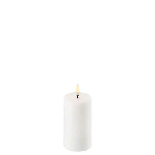 Stumpenkerze LED 5,8x10 cm Nordic White - Uyuni Lighting Neue Ware