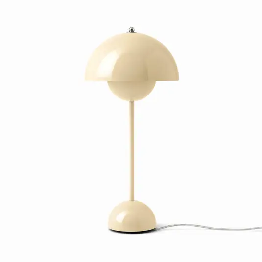 Flowerpot VP3 Tischleuchte, creme, 50 cm - &TRADITION Bestseller