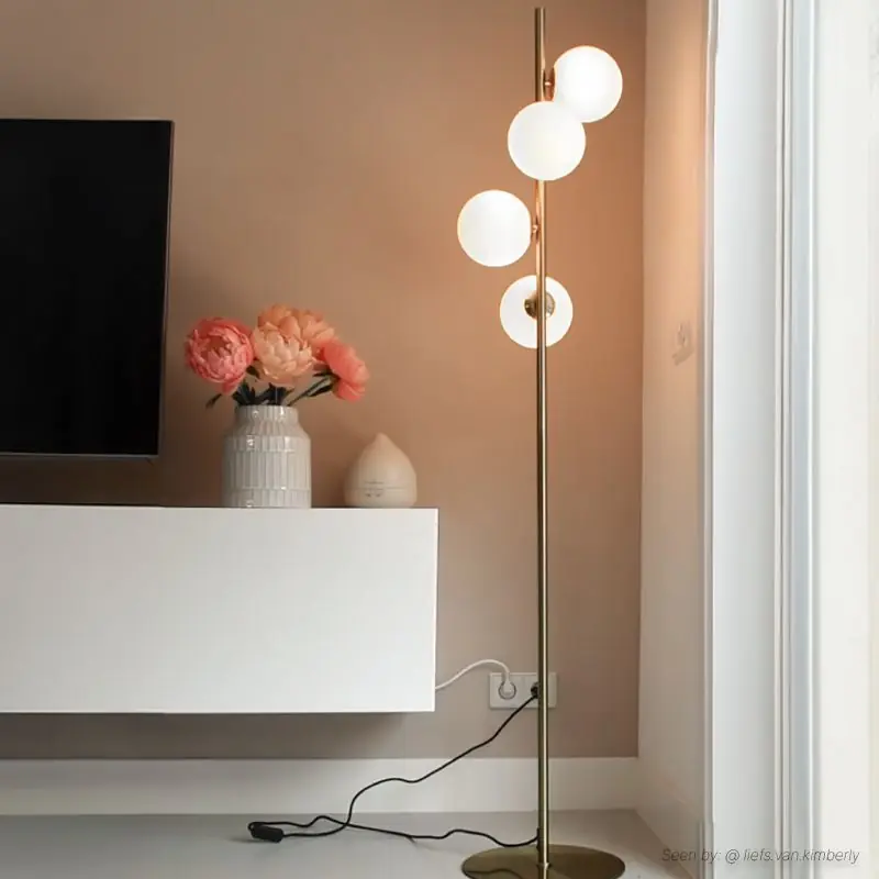 Design Stehlampe Weiß, Remo, mit Schalter Rabatt