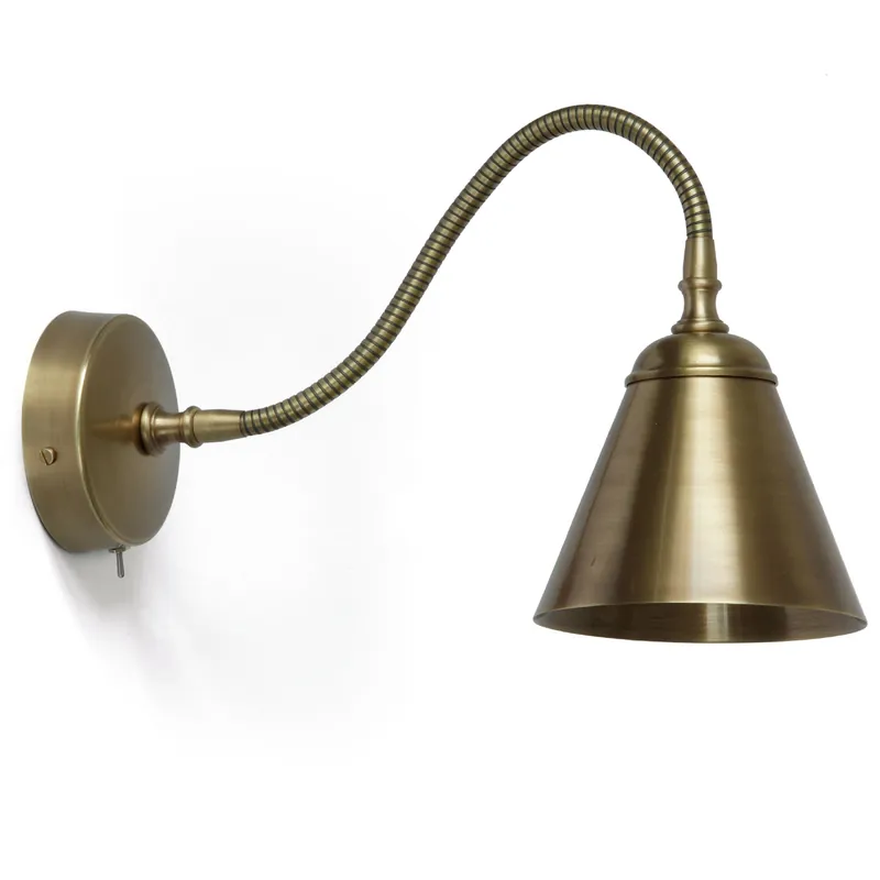 Aktuell Elegante Flexarm-Wandleuchte aus Messing