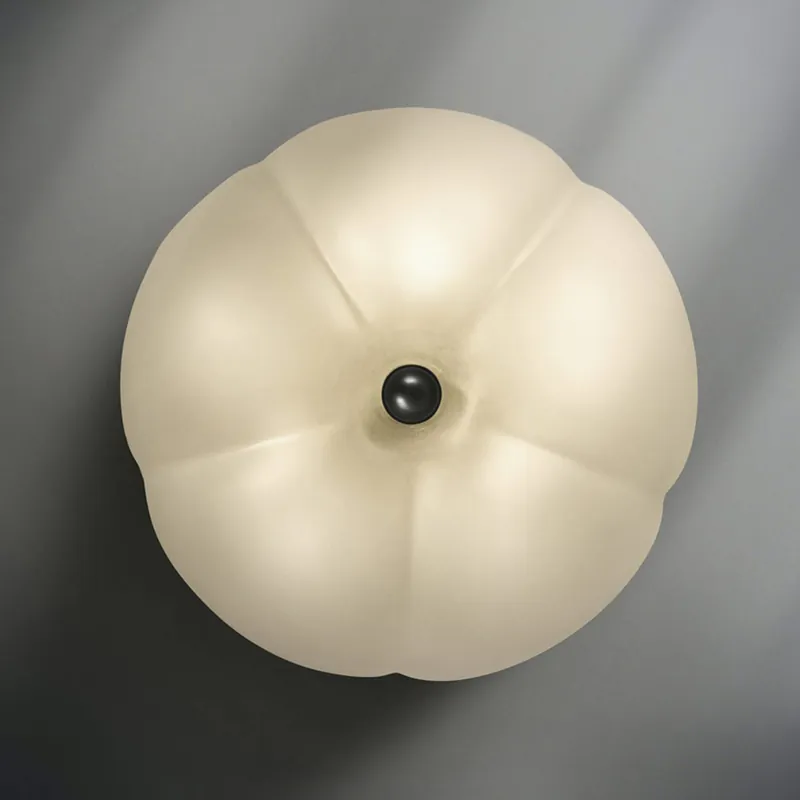 Design-Wandleuchte HANA mit großem Glasschirm im Kirschblüten-Design Expressversand