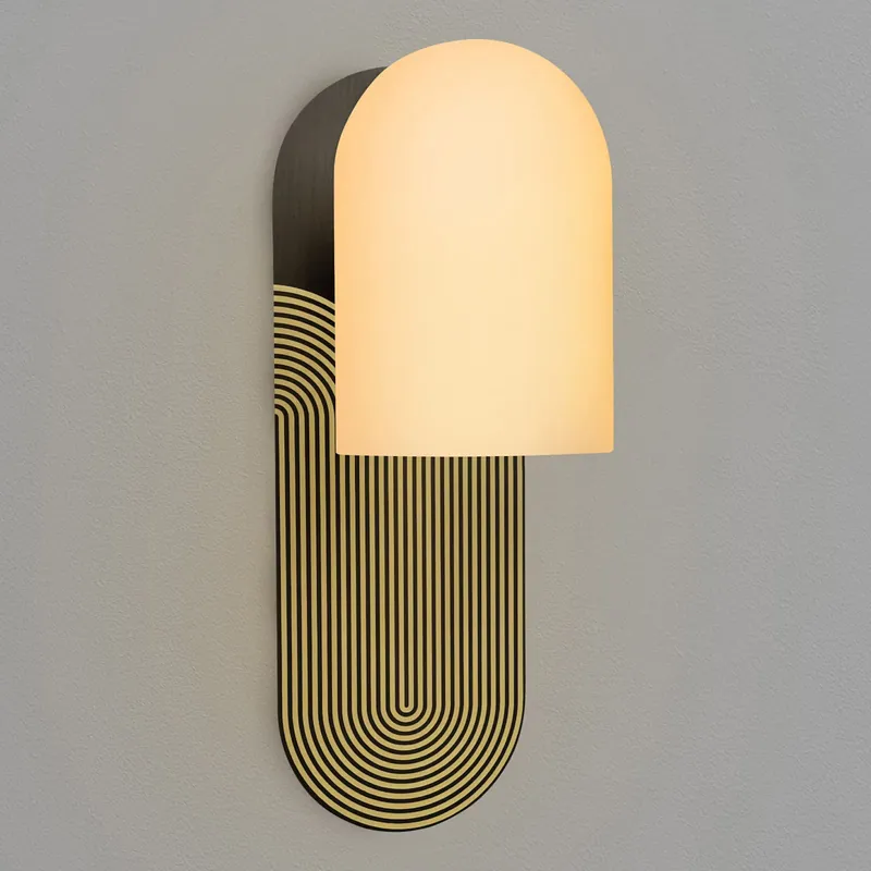Neue Kollektion Messing-Wandleuchte ODYSSEY KYOTO mit feiner Gravur