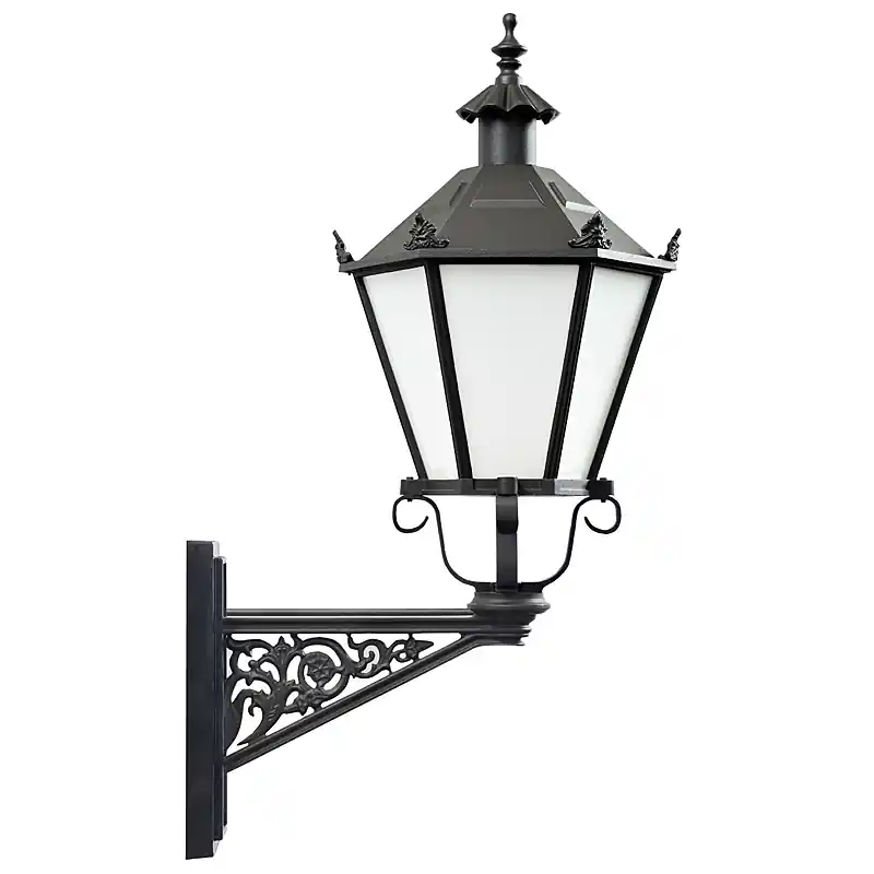 Abverkauf Schinkelleuchte mit kurzem Wandarm Alt Berlin P 11K