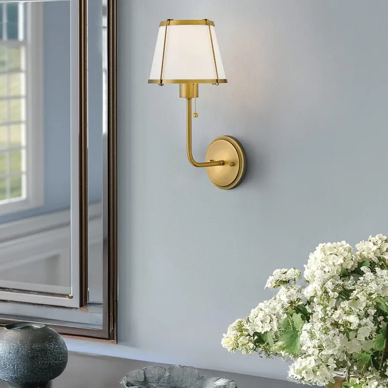 Elstead Lighting Clarke Wandleuchte mit Zugschalter Messing Leinenschirm creme Versand Am Gleichen Tag